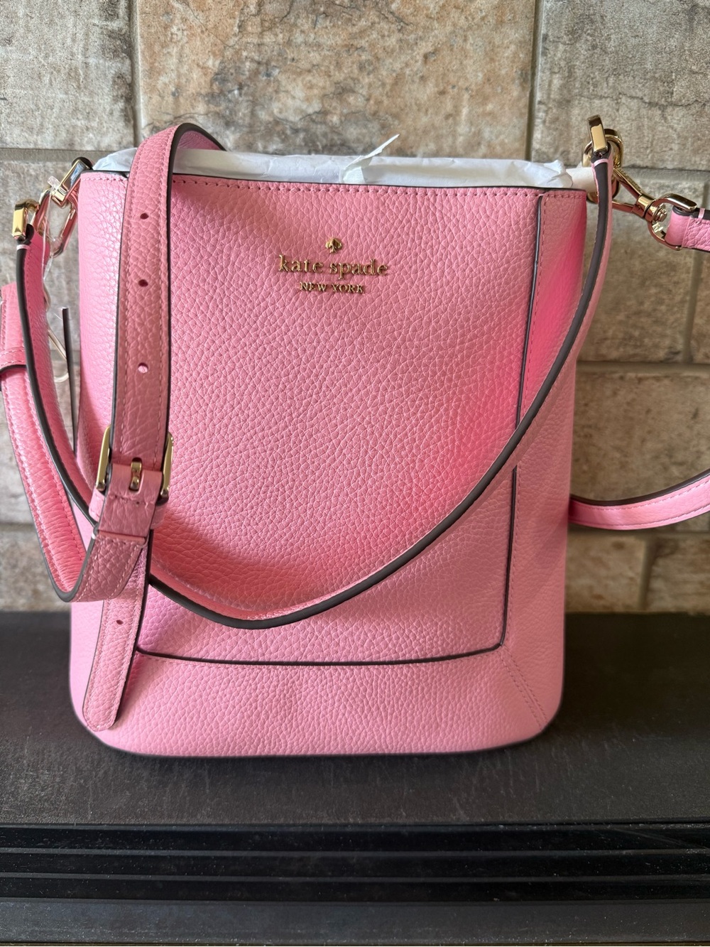 kate spade New York Pink Lena Leather Crossbody Bucket Bag